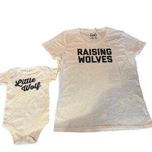 Matching Mommy & baby outfit "Raising Wolves" T-Shirt & "Little Wolf" L/ 18-24M